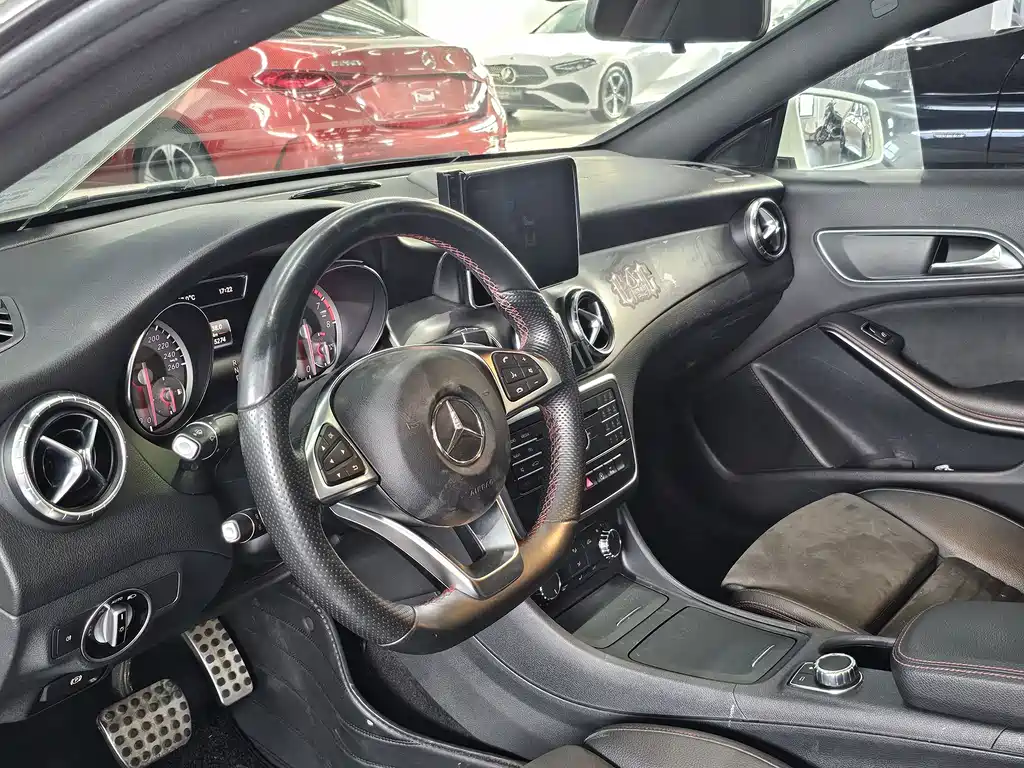 Mercedes-Benz CLA 2016 — фото 9