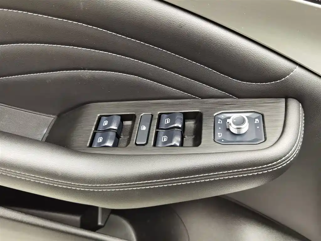 Haval F7 2019 — фото 9