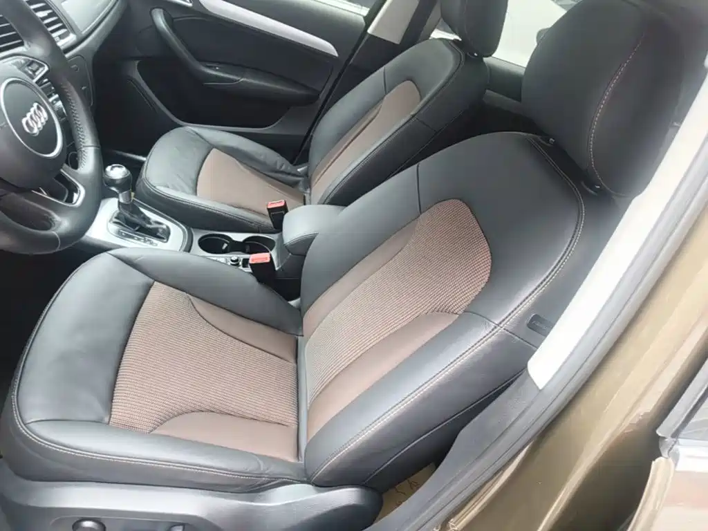 Audi Q3 2018 — фото 15