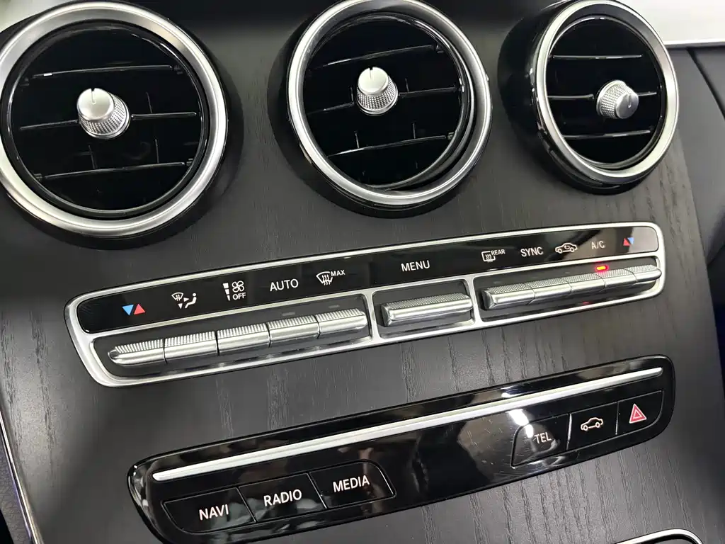 Mercedes-Benz C-Class 2020 — фото 18