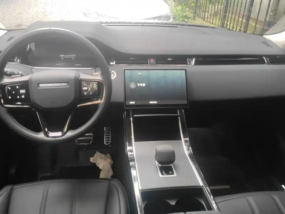 Land Rover Range Rover Evoque 2025 — фото 12