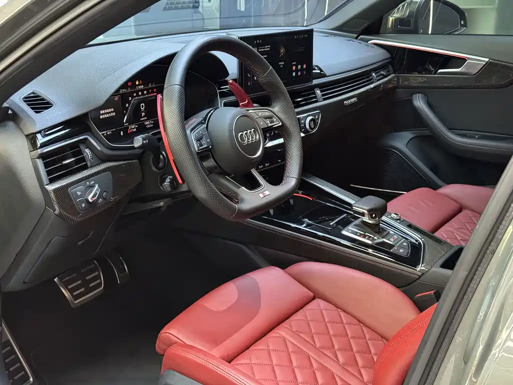 Audi S4 2023 — фото 4