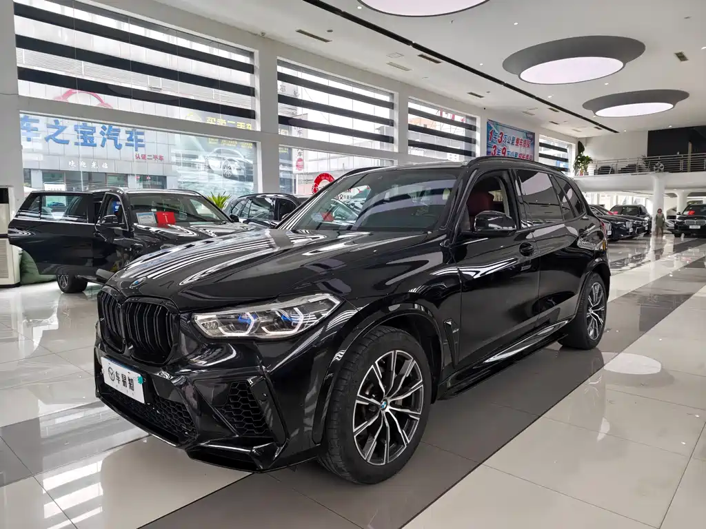 BMW X5 2022 — фото 1