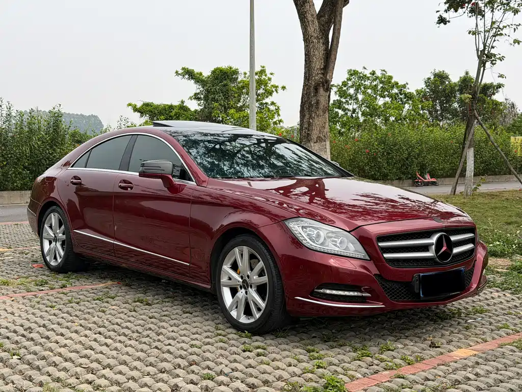 Mercedes-Benz CLS 2012 — фото 3