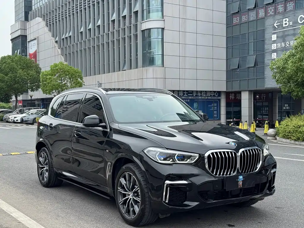 BMW X5 2023 — фото 3