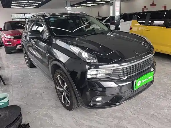 Lynk & Co 01 EM-P 2019
