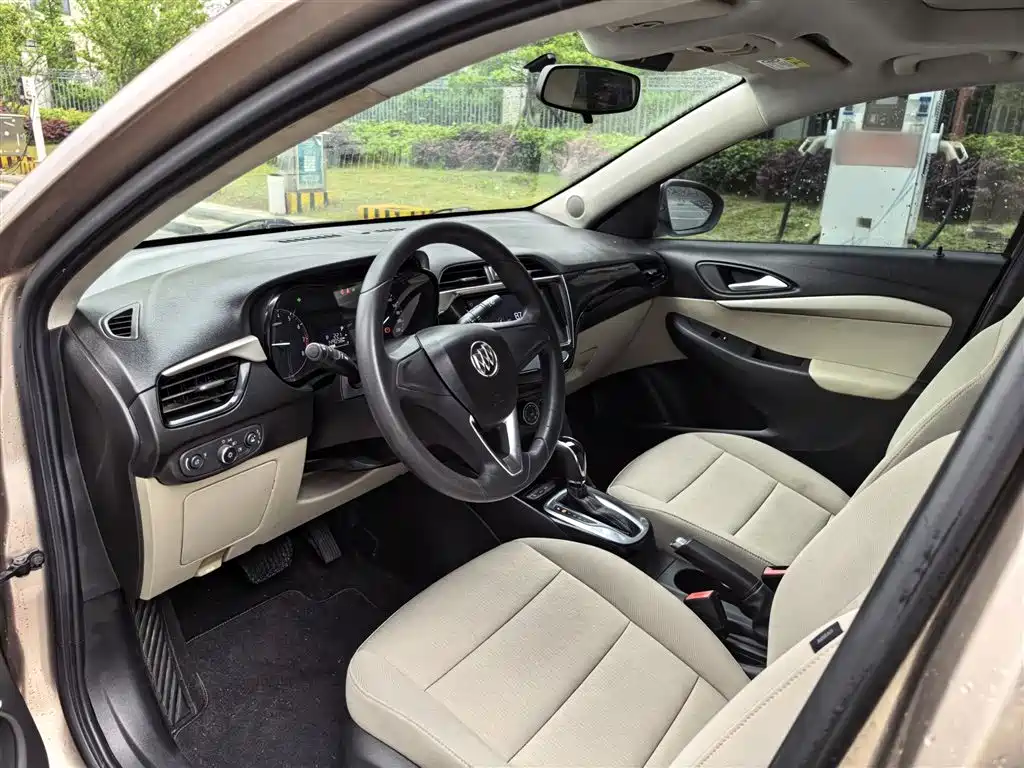 Buick Excelle 2019 — фото 16