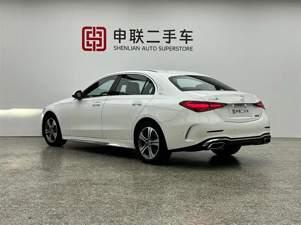 Mercedes-Benz C-Class 2022