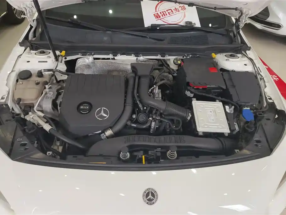 Mercedes-Benz A-Class 2019 — фото 10