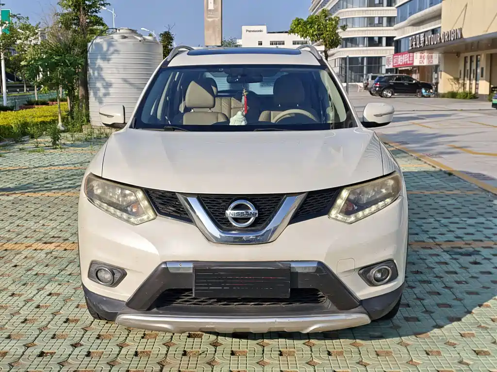 Nissan X-Trail 2014