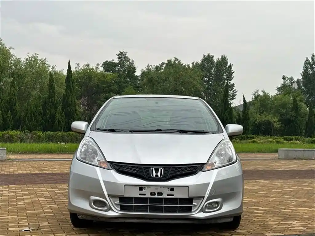 Honda Fit 2013 — фото 2