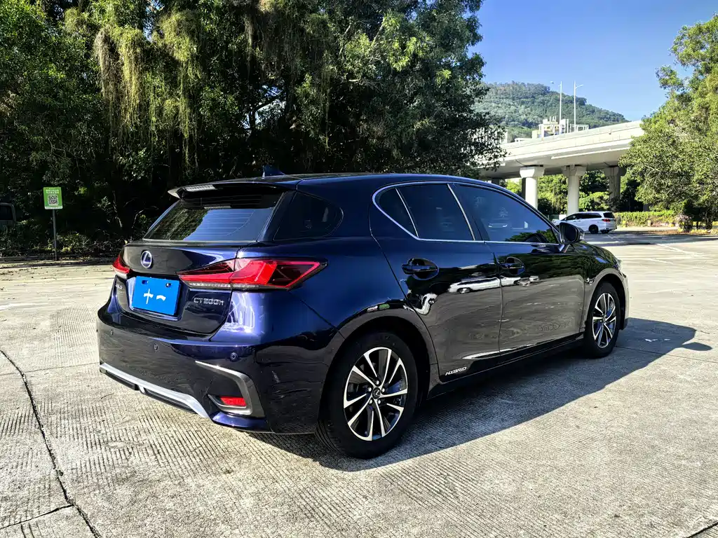 Lexus CT 2019