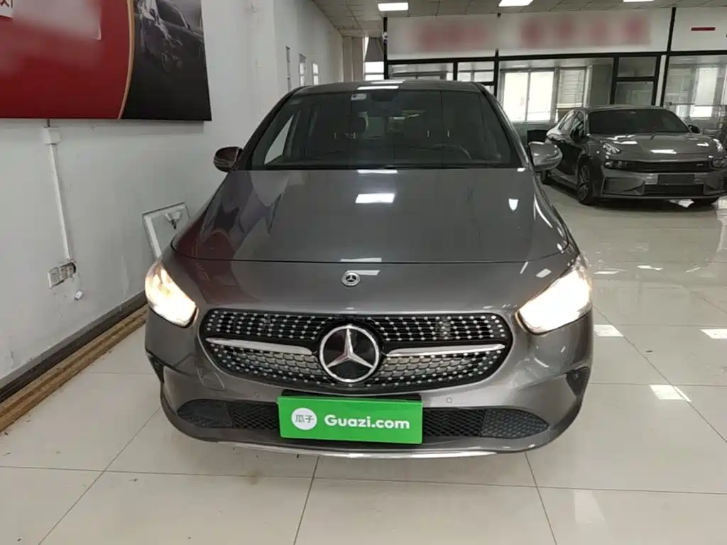 Mercedes-Benz B-Class 2021