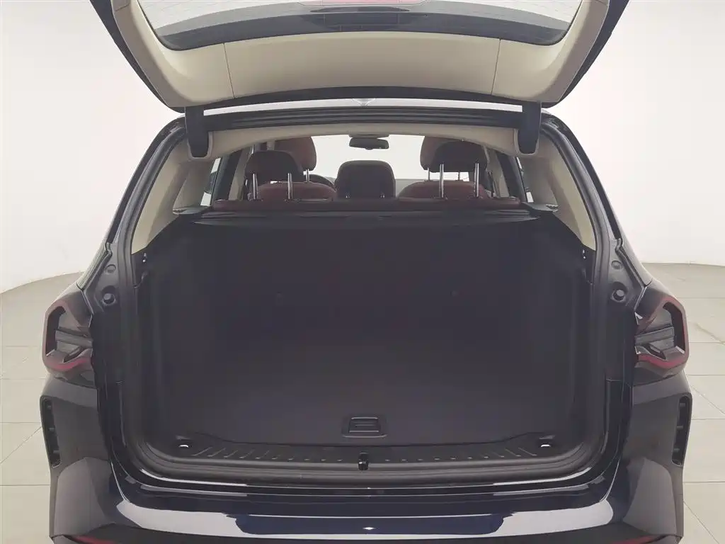 BMW iX3 2022 — фото 16