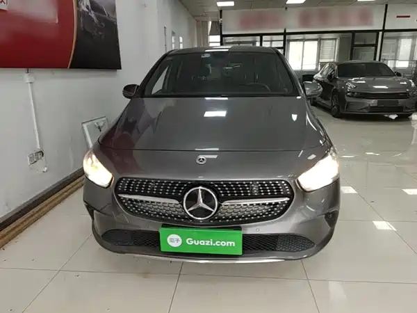 Mercedes-Benz B-Class 2021