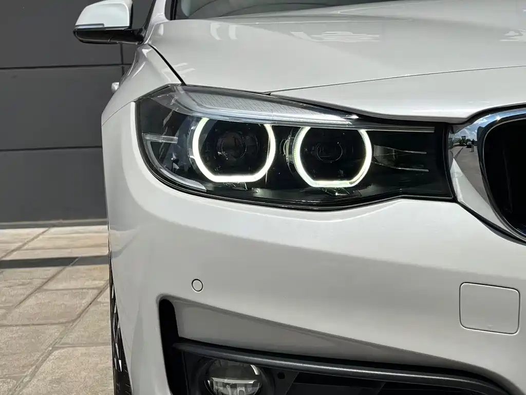 BMW 3 Series GT 2019 — фото 4