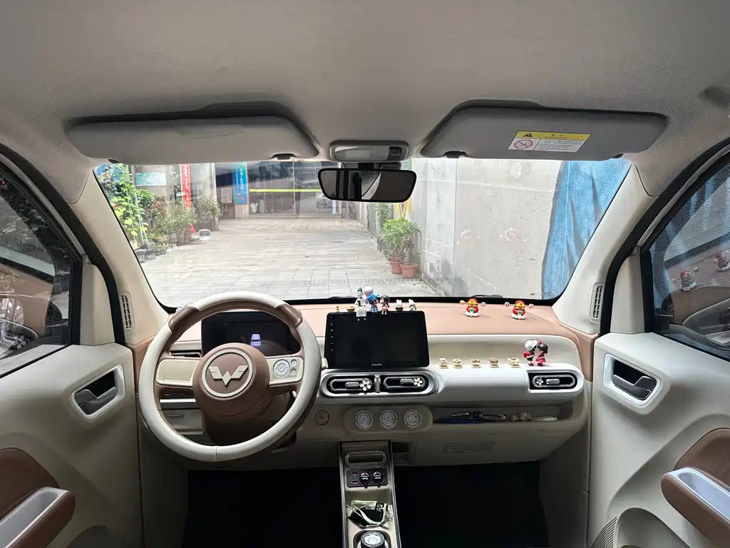 Wuling MINIEV 2024