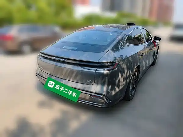 Geely Galaxy E8 2025
