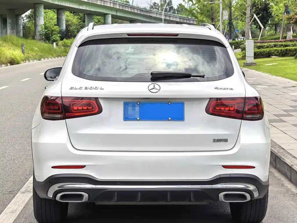 Mercedes-Benz GLC 2020 — фото 9