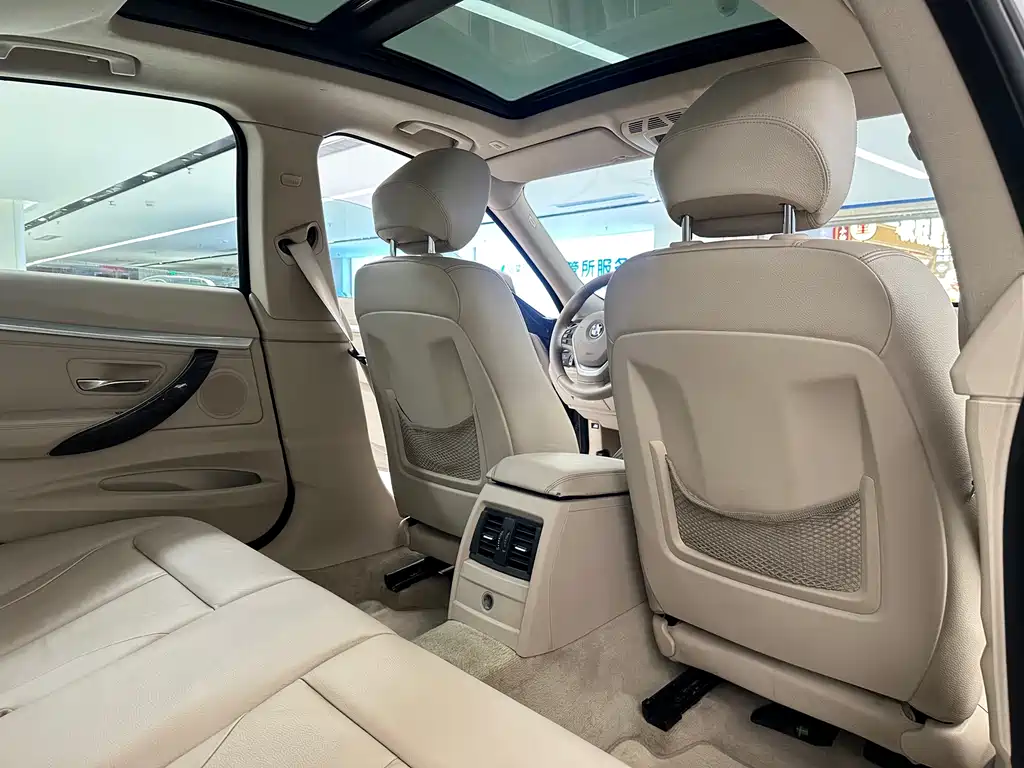BMW 3 Series GT 2015 — фото 15