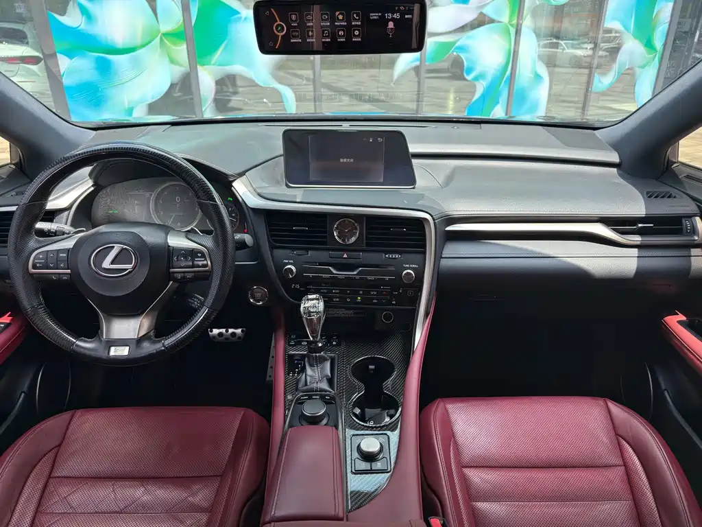 Lexus RX 2017 — фото 16