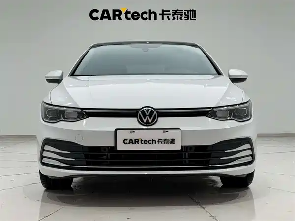 Volkswagen Golf 2023
