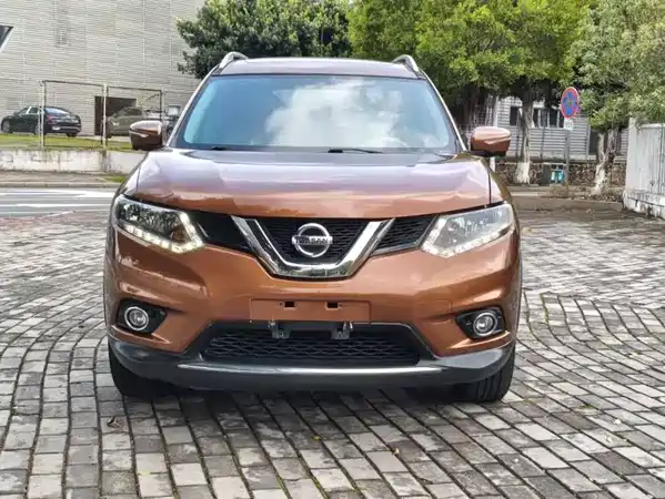 Nissan X-Trail 2014