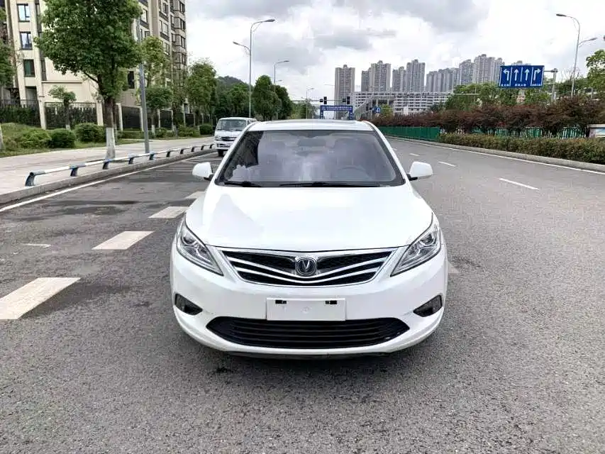 Changan Eado 2013 — фото 17