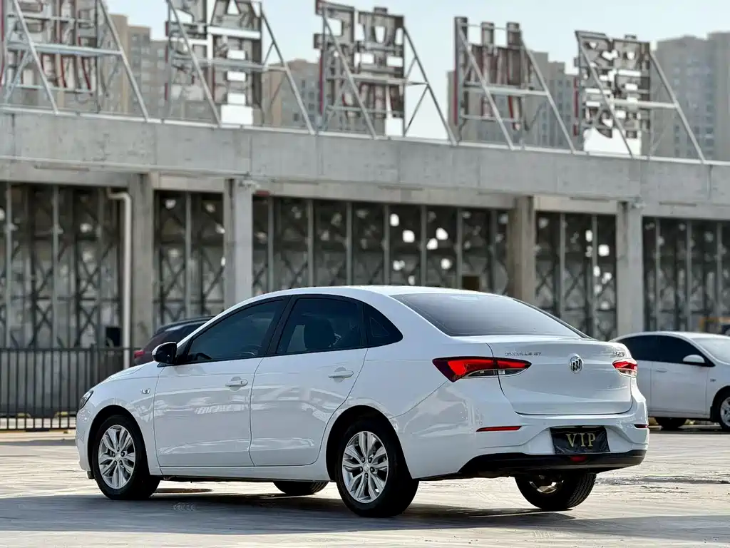 Buick Excelle 2021