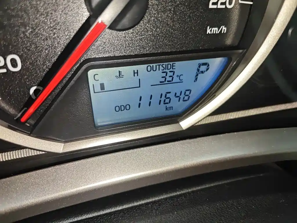 Toyota RAV4 2015 — фото 8