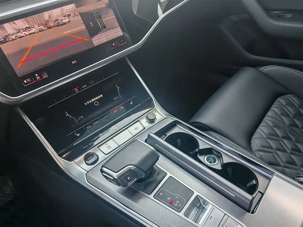 Audi A6L 2025 — фото 17