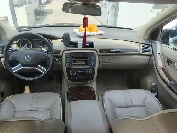Mercedes-Benz R-Class 2013