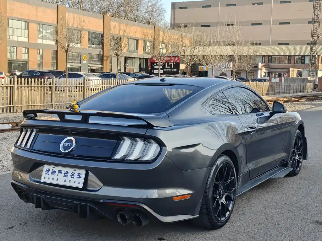 Ford Mustang 2019 — фото 9