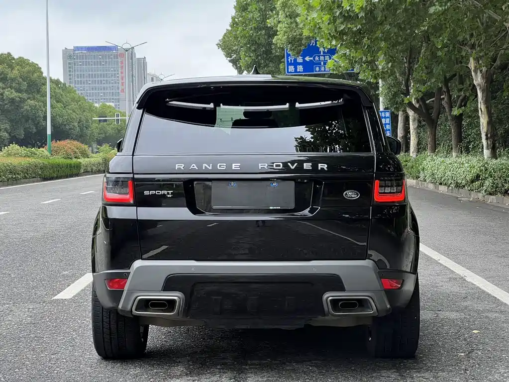 Land Rover Sport 2020