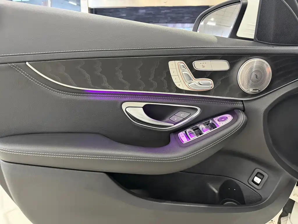 Mercedes-Benz C-Class 2020 — фото 14