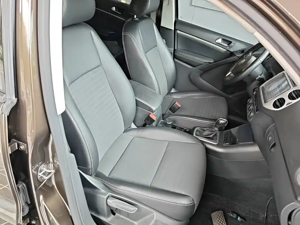 Volkswagen Tiguan 2016 — фото 25