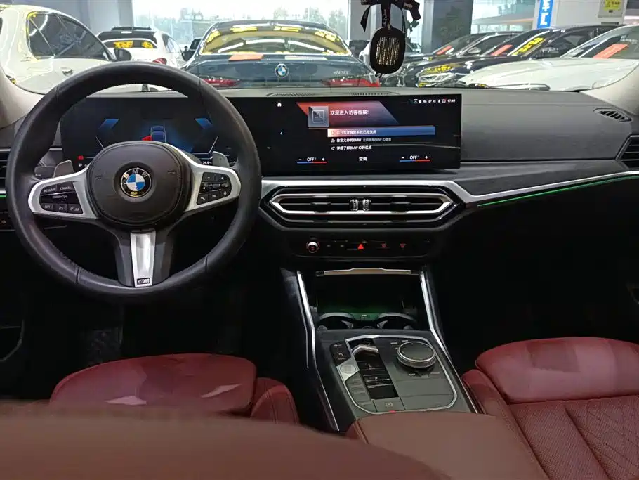BMW 3 Series 2023 — фото 12