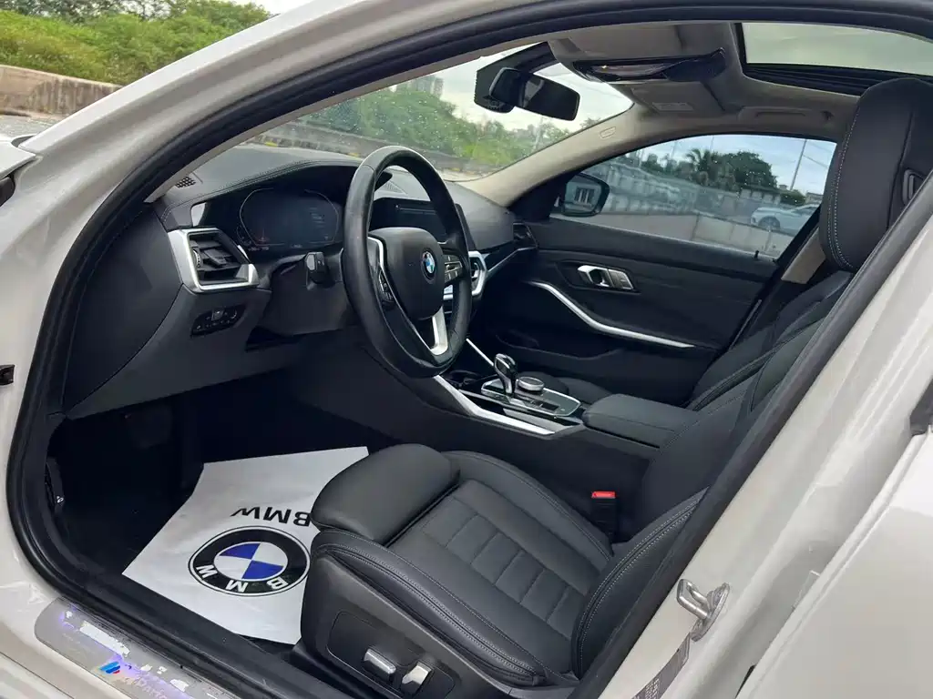 BMW 3 Series 2019