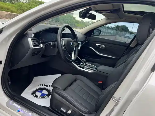 BMW 3 Series 2019