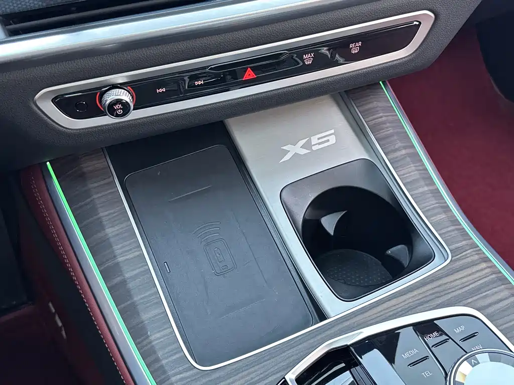 BMW X5 2024