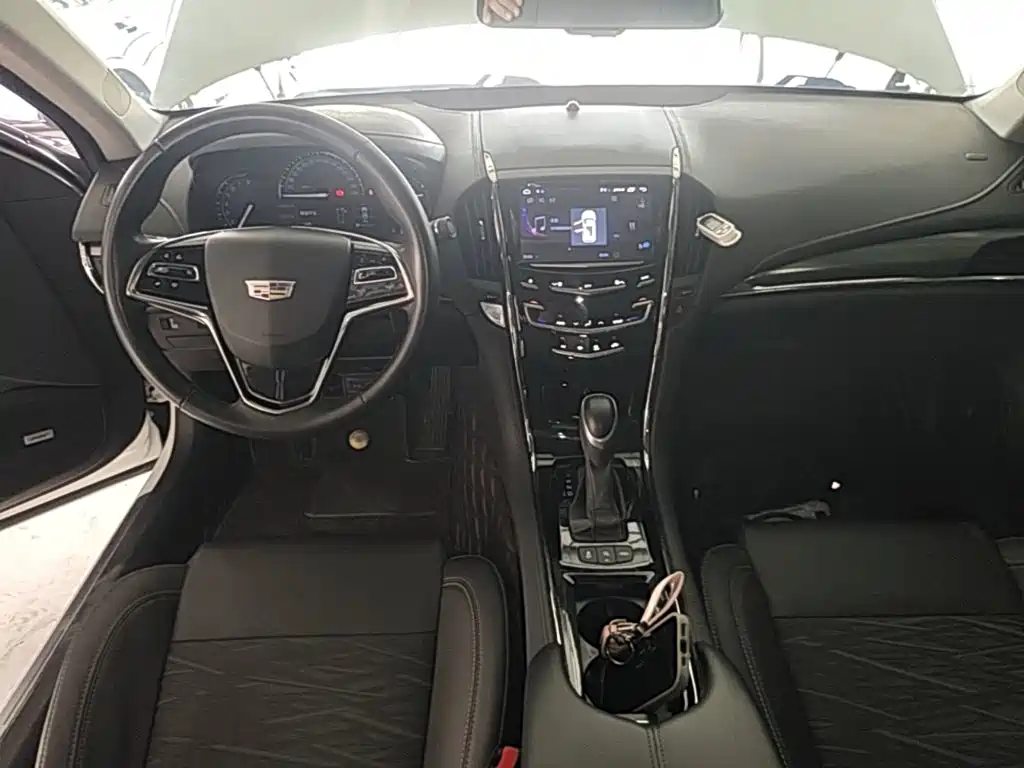 Cadillac ATS-L 2018 — фото 10