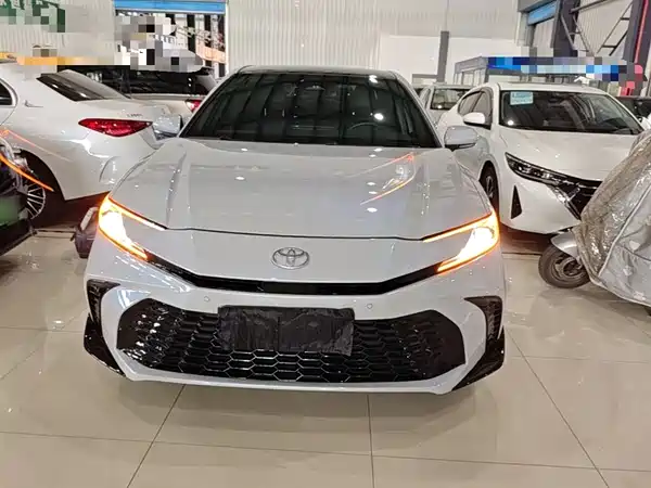 Toyota Camry 2024
