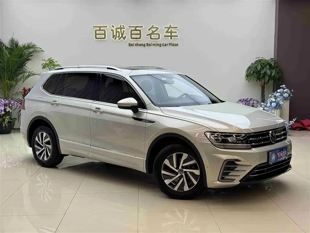 Volkswagen Tiguan L New Energy 2021 — фото 3