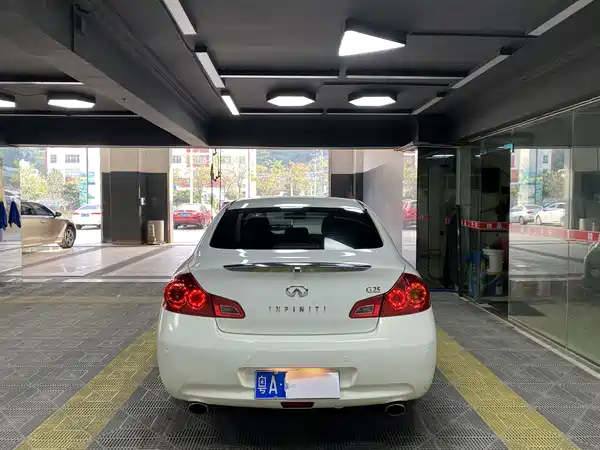 Infiniti G Series 2013