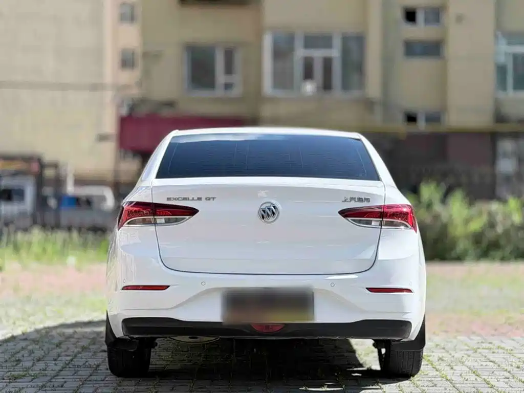 Buick Excelle 2021 — фото 11
