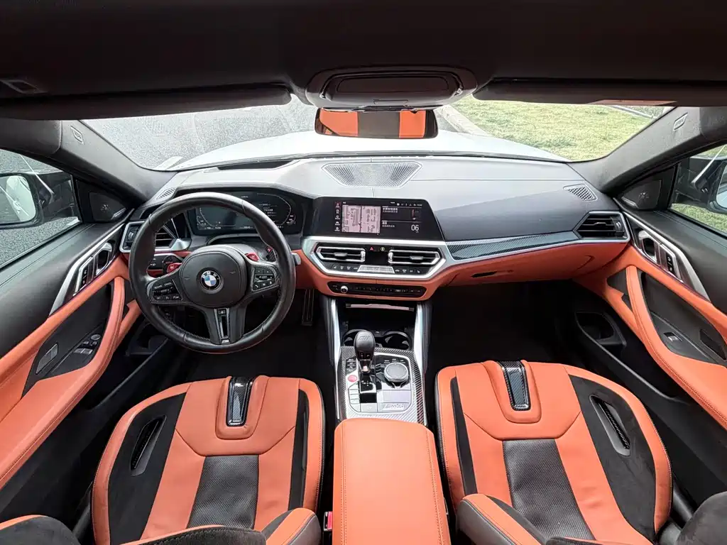 BMW M4 2023 — фото 10