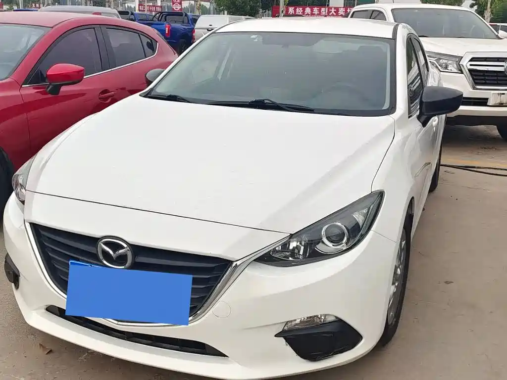 Mazda 3 Axela 2015 — фото 3