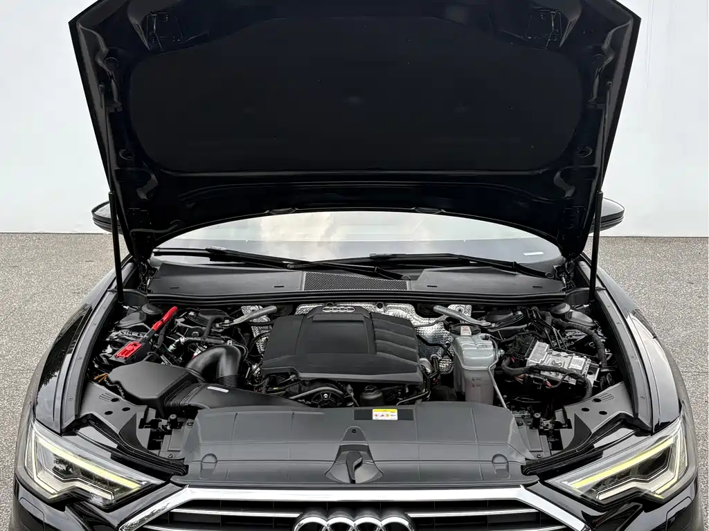 Audi A6L 2021 — фото 23