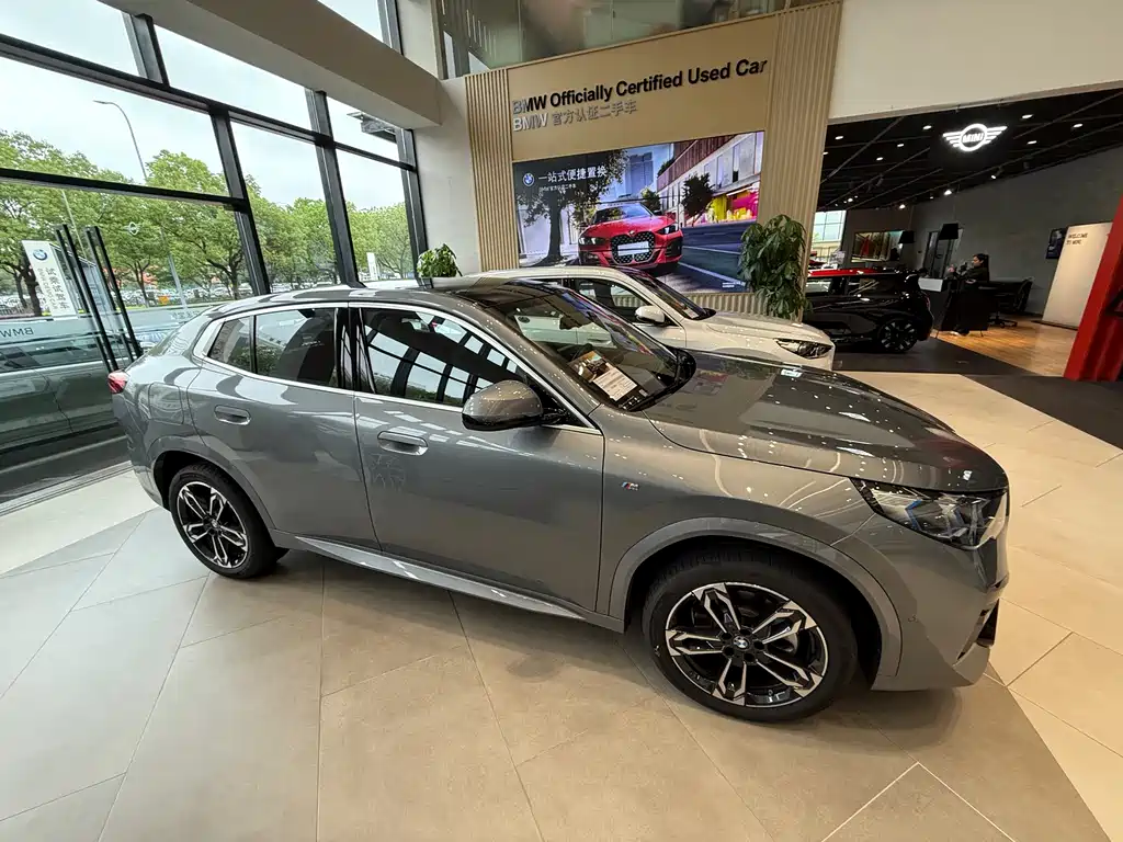 BMW X2 2025