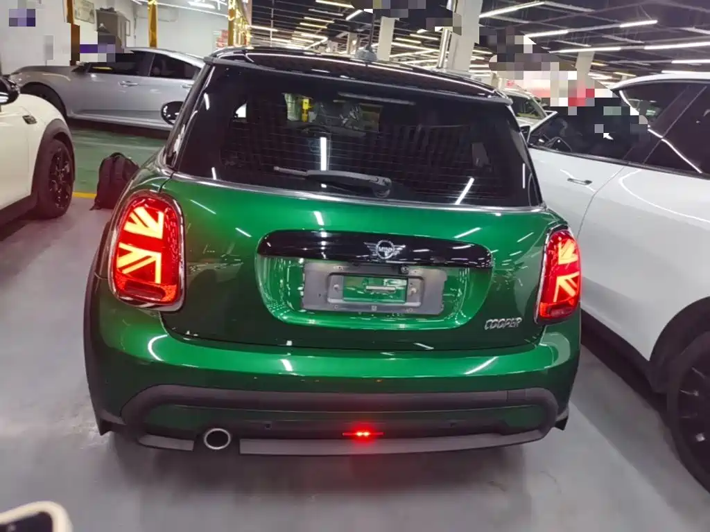 MINI MINI 2021